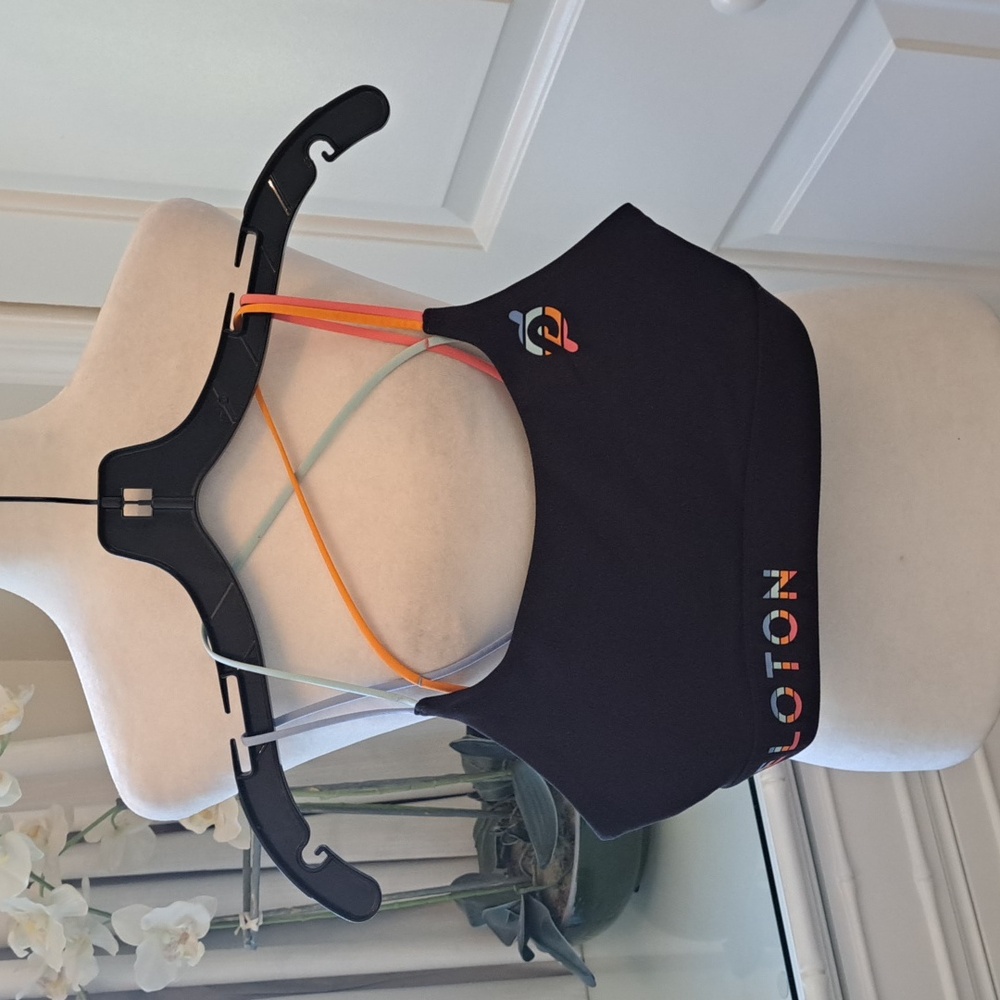Peloton Womens Multi Color Criss Cross Back Strap Black Sports Bra Front Logo SM